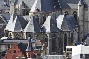 Gent - Nikolauskirche : Detailansicht der Sankt Nikolauskirche, aufgenommen in Gent am 1. April 2010