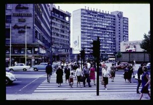 Kurfürstendamm 22.6.66.