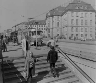 Dresden. Blick vom Pirnaischen Platz entlang der Ernst-Thälmann-Straße