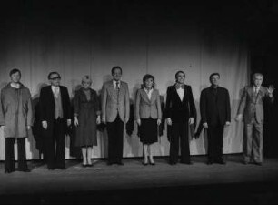 Kein Märchen aus uralten Zeiten: Gesamtes Ensemble