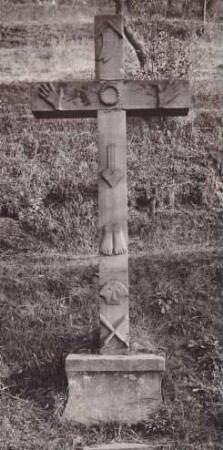 Fünfwundenkreuz, heller Sandstein