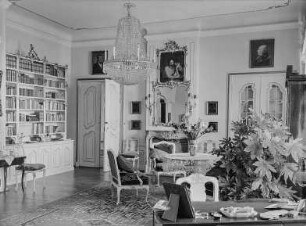 Reichstädt, Schloss, Inneres, Arbeitsraum mit Bibliothek