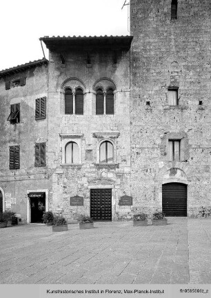 Palazzo Comunale, Palazzina dei Conti di Biserno /, Torre di Biserno, Massa Marittima