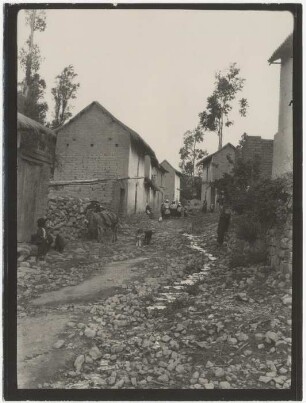 Dorfstraße in Molinos bei Arani