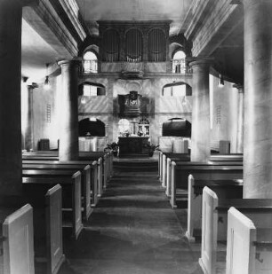 Ev. Pfarrkirche und Kirchhof; Hünfelden, Burgstraße 30, Burgstraße 32