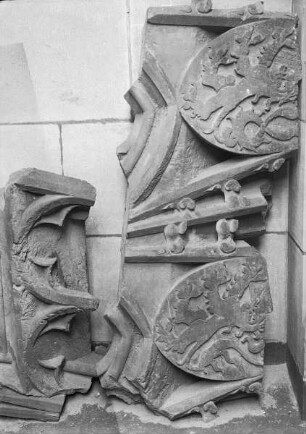 Wappenrelief