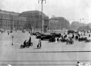 Leipzig: Hauptbahnhof v. Börse aus