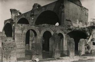 Rom. Italien. Die Maxentiusbasilika (erbaut 307 bis 313) am Forum Romanum