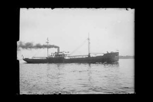 Frankfurt (1911), Hapag, Russ