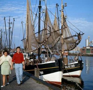 Büsum. Fischerboote im Hafen