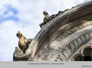 Denkmal für den indischen Prinzen Rajaram Chuttraputti, Maharadscha von Kholapur - Monumento funebre dell'Indiano