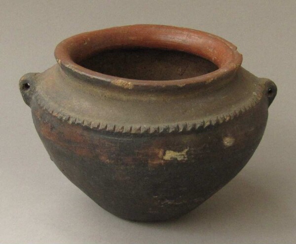 Clay vessel