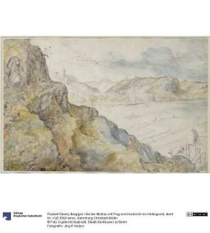 Bergiges Ufer der Moldau mit Prag und Hradschin im Hintergrund