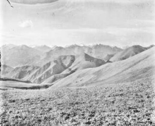 Gebirgszug : Ein Gebirgszug im Tian Shan Hochgebirge