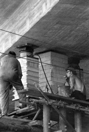 Bau der neuen Schwarzwaldbrücke