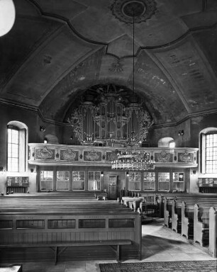 Halle (Saale), St. Bartholomäus, nach Westen, Orgelprospekt