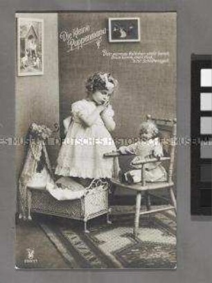 Mädchen mit Puppen