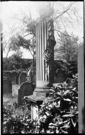 Karlsruhe Alter Judenfriedhof Grabmal