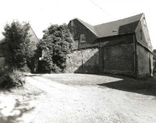 Gersdorf (Chemnitzer Land), Hauptstraße 171. Vierseithof. Seitengebäude