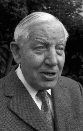 Freiburg: Im Oberfeld 10; Prof. Dr. Johannes Künzig; zum 80. Geburtstag; Institut für ostdeutsche Volkskunde Freiburg