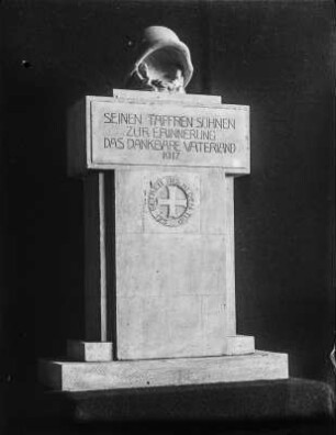 Gedenkstein : Gedenkstein für gefallene deutsche Soldaten.