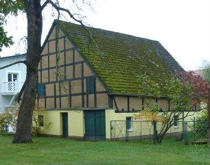 Kerzendorf, Ludwigsfelde, Kerzendorfer Straße 8