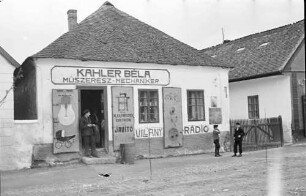 Budaörs: Laden von Kahler Bela