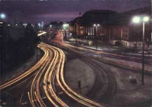 Messestadt Leipzig: Hauptbahnhof bei Nacht