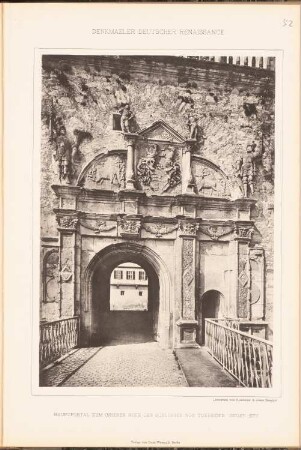 Schlossportal, Tübingen: Ansicht Portal zum Innenhof (aus: Denkmäler Deutscher Renaissance, hrsg. v. K.E.O. Fritsch, 4.Bd., 1891)