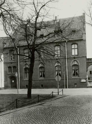 Pfarramt und Küsterei der Trinitatiskirche