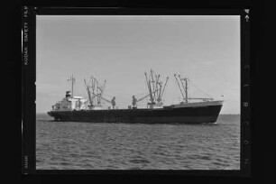 Bertram Rickmers (1979), Frachtschiff, Rickmers-Linie KG, Hamburg, Bau-Nr. 1013