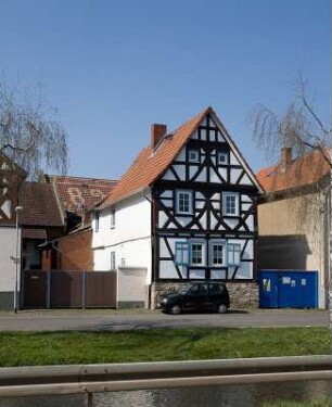 Heuchelheim, Bachstraße 49