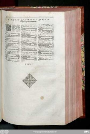 V. Index Quaestiones Quasdam illustres explicatas proponens.