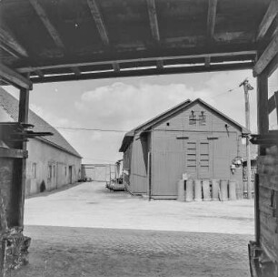 BHG (Bäuerliche Handelsgenossenschaft) Guttau, Commerau, Sdier (Großdubrau) : Commerau oder Sdier: Bäuerliche Handelsgenossenschaft (BHG). Wirtschaftsgebäude