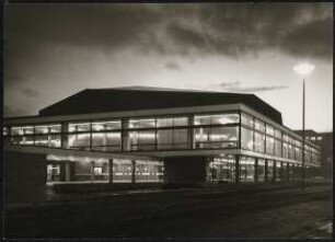 Stadthalle (auch: Mercatorhalle), Duisburg: Ansicht Landfermannstraße (Nordosten)