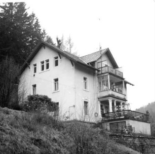 Bad Schandau, Ostrauer Berg 4. Wohnhaus (1900/1905). Ansicht von Osten