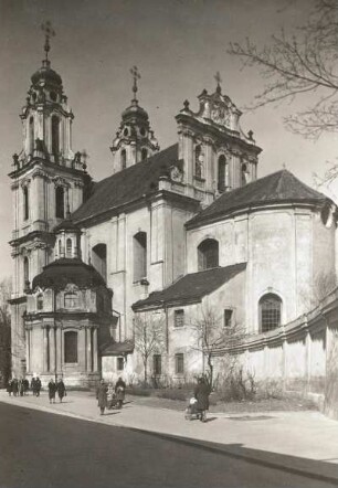 Vilnius. Katharinenkirche. Außenansicht von Südost
