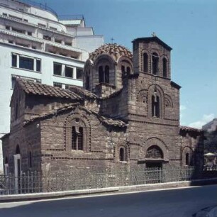Athen. Kirche der Theodoren am Klafthmonos-Platz. P5