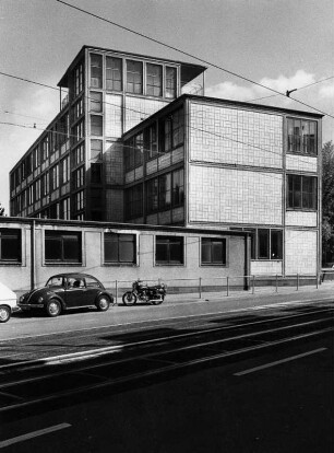 Ludwig-Georgs-Gymnasium; Darmstadt, Nieder-Ramstädter Straße 2