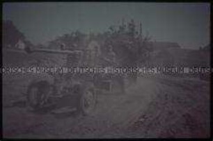 Rumänischer Panzerverband auf dem Vormarsch nach Kischinjow