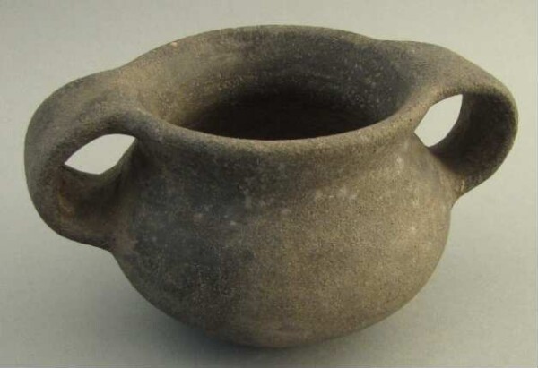 Clay vessel