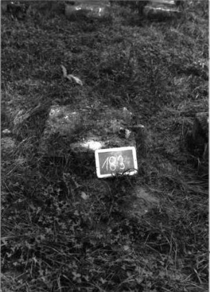 Grabstein 183 Nur Sockel vorhanden: Grabstein 183