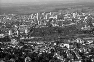 Freiburg: Haslach und Weingarten, von Osten kommend