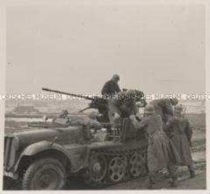Wehrmachtssoldaten, Deutsche Artillerie, Übungen bei der Flak
