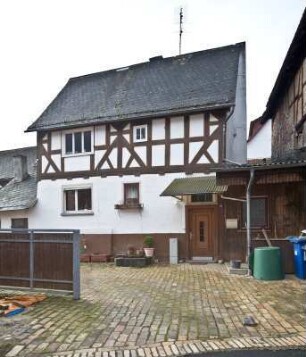 Biebertal, Marburger Straße 15