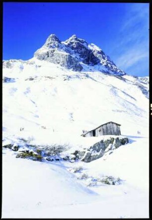 Zürs: Häuser [Haus im Skigebiet]