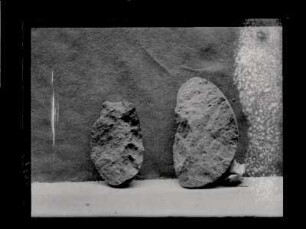 [195]: Chile und Peru : Objektfotografien ; Paläolitische Objekte