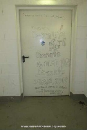 Peanuts MATH Mr. MATHES | Oi | 10.12.2013 | Please do not leave me in disturb Don´t leave me angry everybody!