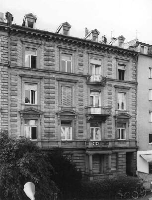 Frankfurt, Arndtstraße 11