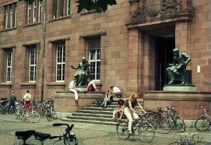 Freiburg im Breisgau: Außenansicht der Universität